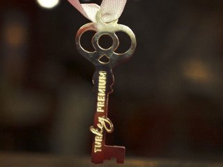 Подвеска, украшение из металла "ключ"