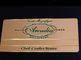 бейджи для персоналу готелів