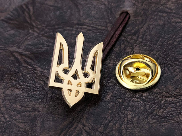 позолоченный значок трезубец - малый герб Украины