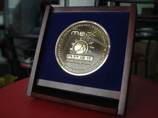 медали в деревянных VIP футлярах "merx"