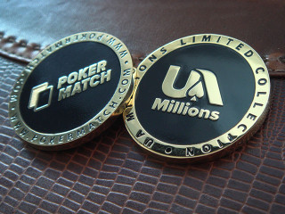 держатель карт - кард-протектор - монета на удачу