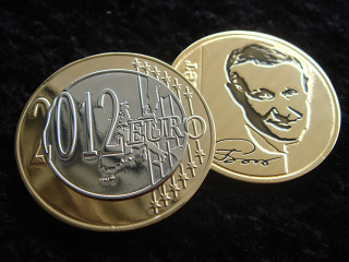 Jubilee coins with a portrait of "60 years"