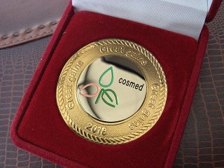 пам'ятні монети з логотипом "cosmed"