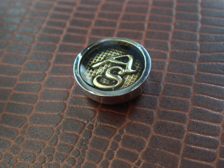 штампована накладка - шильд для більярдного кия