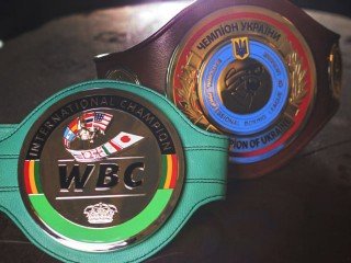 Боксерские пояса чемпионов