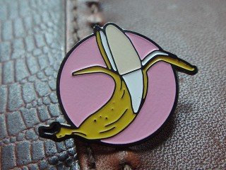 Fashion pins-Banana Pins