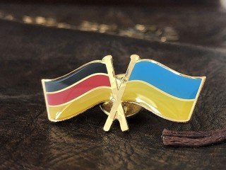Значки прапор України - Німеччина