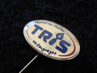 Значки с полимером - значки с эффектом линзы "trips"