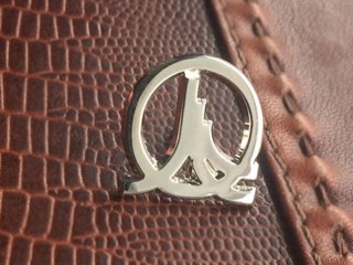 Фрезерованные металлические значки "укртранснафта"